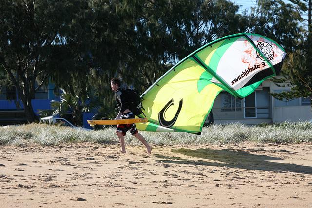 Kitesurfing Schools