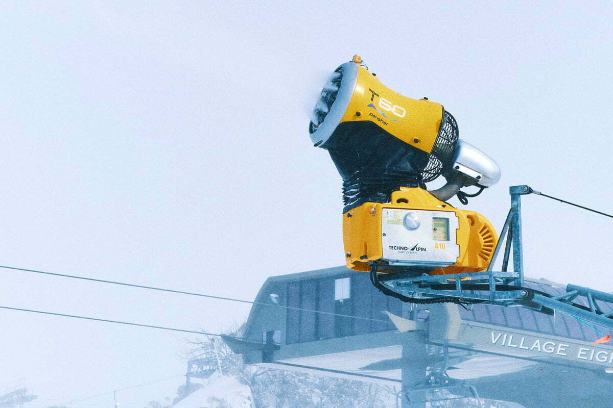yellow snow machine 